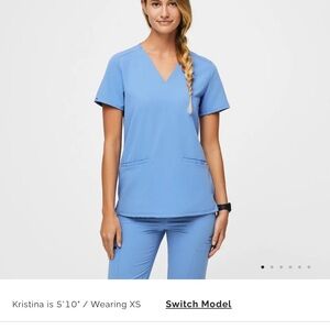 Figs Casma Scrub Top - Ceil Light Blue